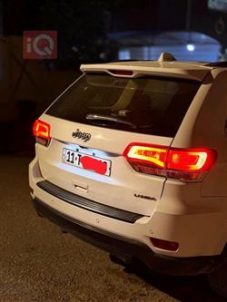 جیپ گراند شیرۆکی